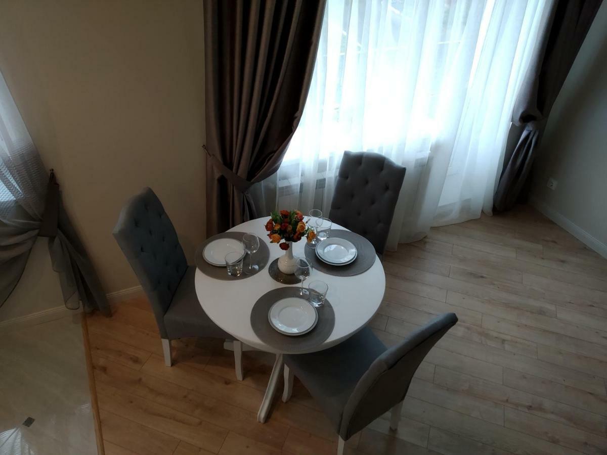 Vip Apartament Gomel Leilighet Eksteriør bilde