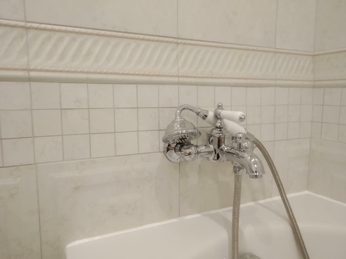 Vip Apartament Gomel Leilighet Eksteriør bilde